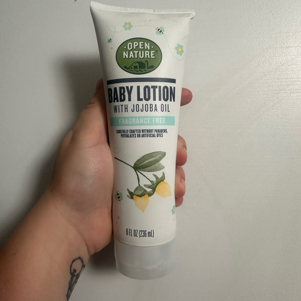 Baby Lotion with Jojoba Oil - White